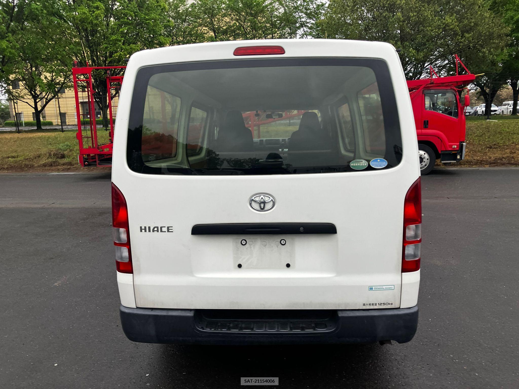 Toyota HIACE VAN 2017-02 258349-22