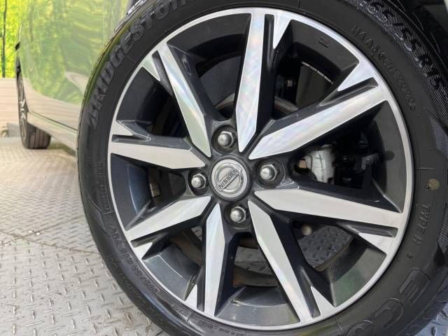 Nissan DAYZ ROOX 2018-10 28427-13