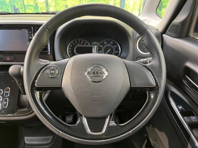 Nissan DAYZ ROOX 2018-10 28427-11