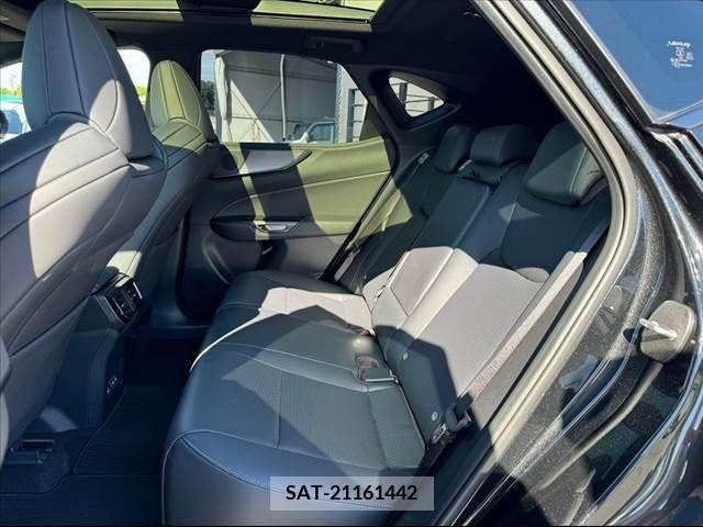Lexus NX 2023-10 275697-17