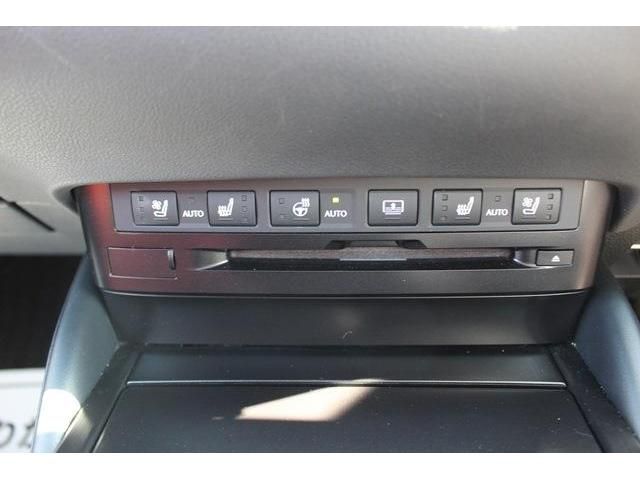 Lexus ES 2019-04 6643-5