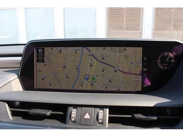 Lexus ES 2019-04 6643-1