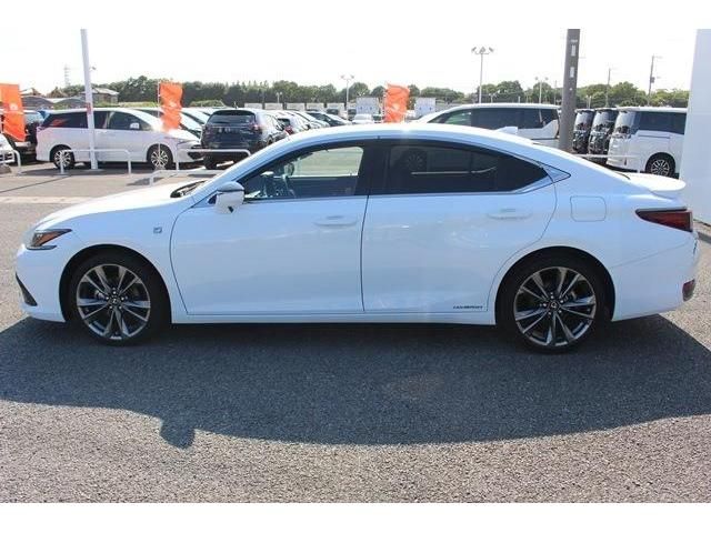 Lexus ES 2019-04 6643-8