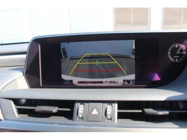 Lexus ES 2019-04 6643-2