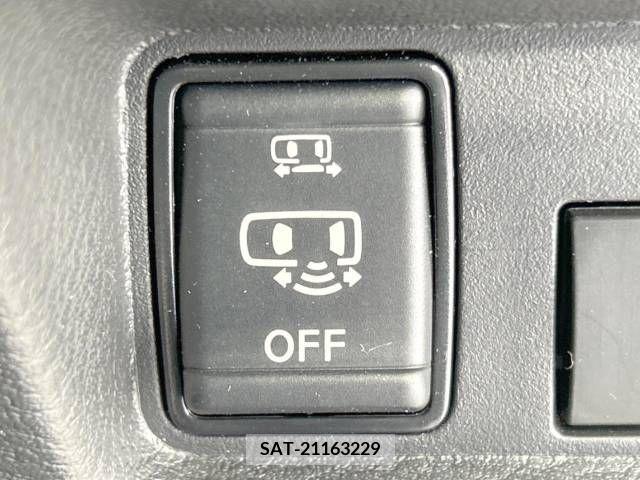 Nissan ROOX 2021-11 237389-5