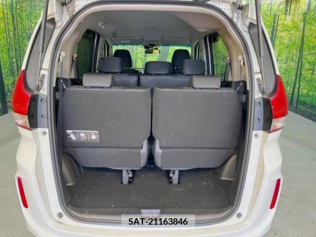 Honda FREED 2018-03 390999-10
