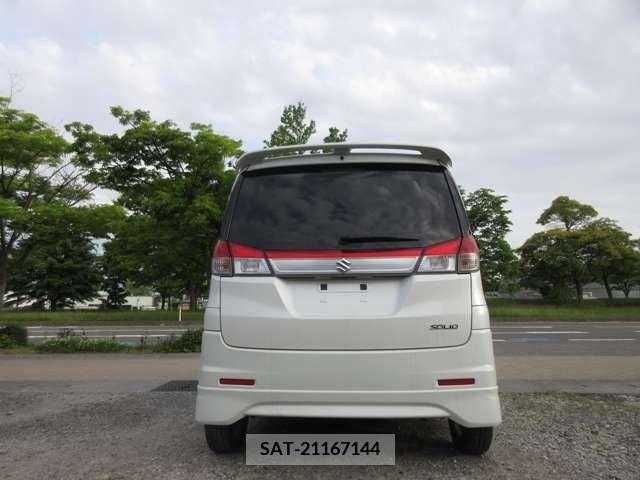 Suzuki SOLIO 2013-08 207208-5