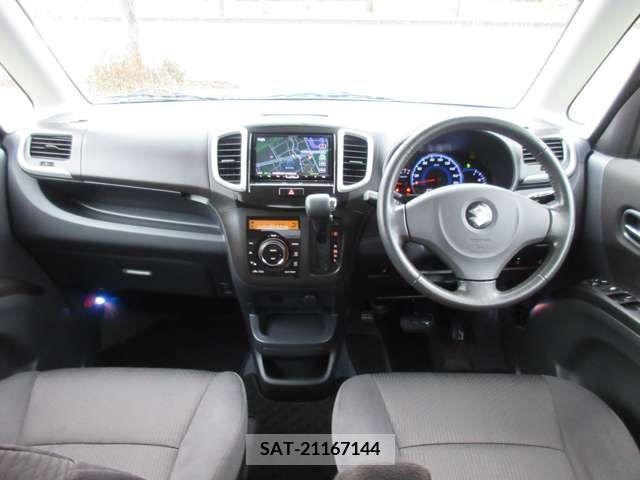 Suzuki SOLIO 2013-08 207208-7