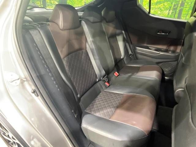 Toyota C-HR 2017-05 188155-9