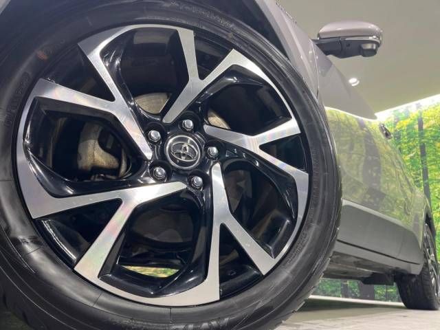Toyota C-HR 2017-05 188155-12