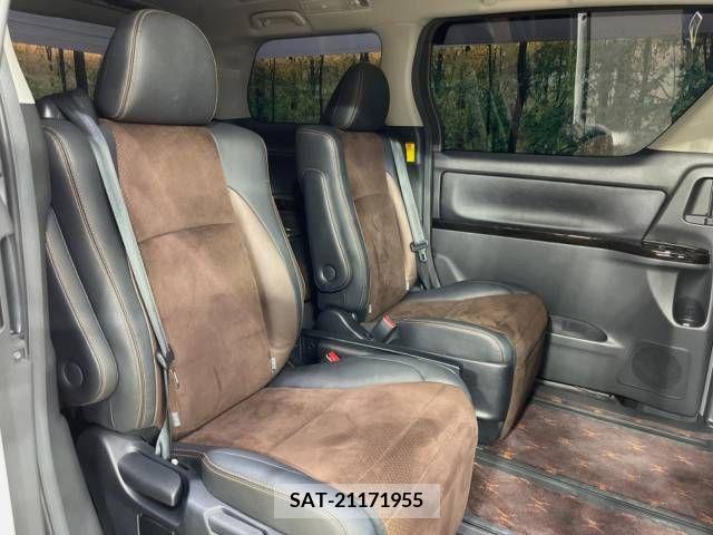 Toyota ALPHARD 2012-10 330659-9