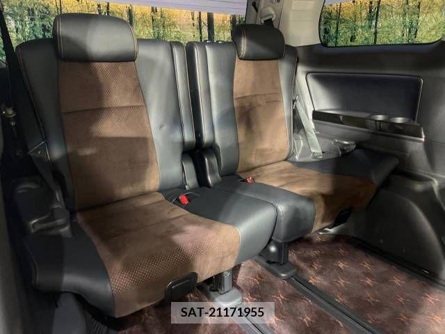 Toyota ALPHARD 2012-10 330659-10