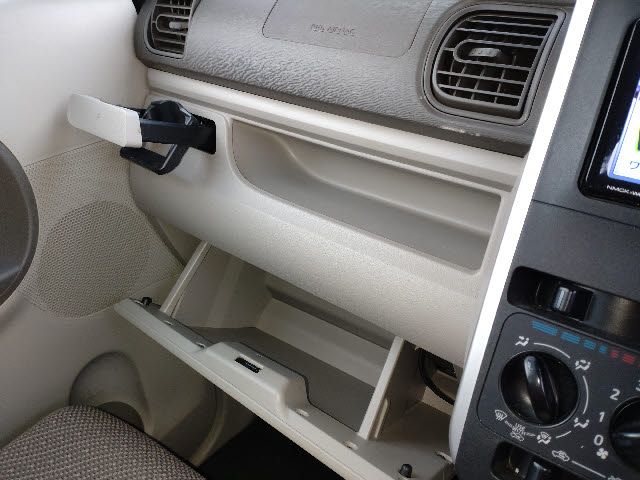 Daihatsu TANTO 2016-03 196247-27