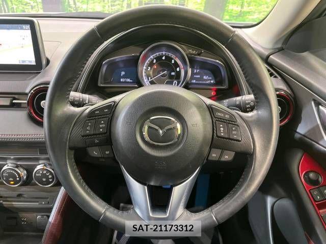 Mazda CX-3 2015-09 358420-11
