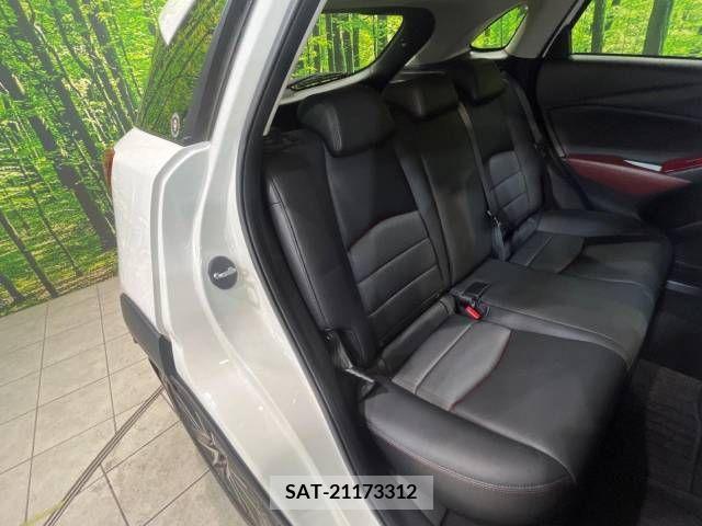Mazda CX-3 2015-09 358420-9