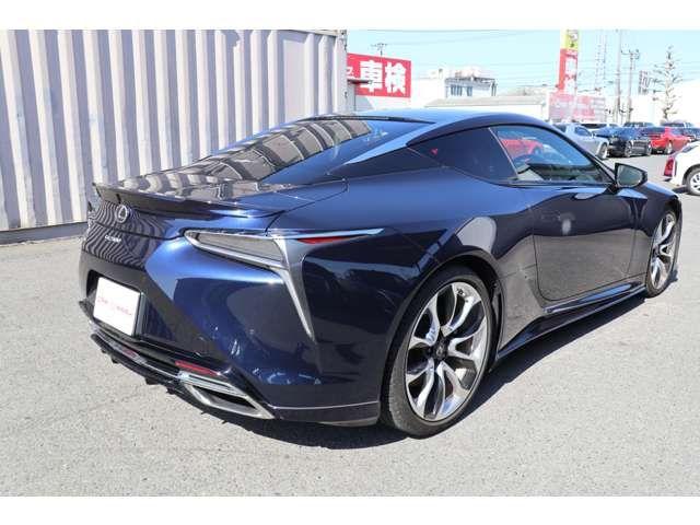Lexus LC 2017-07 4807-4