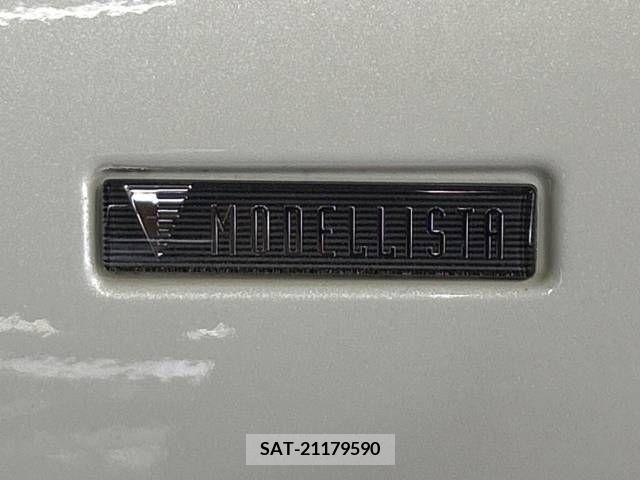 Toyota VOXY 2014-02 289065-3