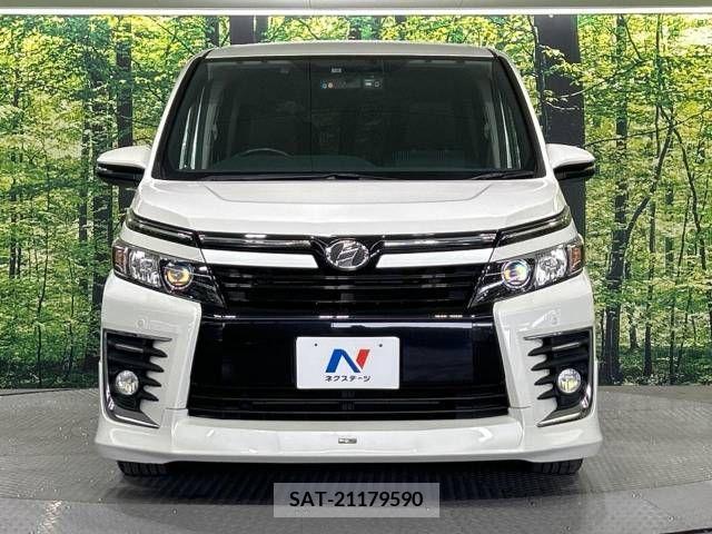 Toyota VOXY 2014-02 289065-15