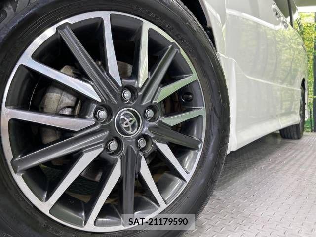 Toyota VOXY 2014-02 289065-14