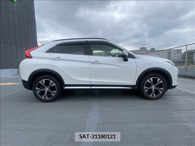 Mitsubishi ECLIPSE CROSS 2020-07 303760-2