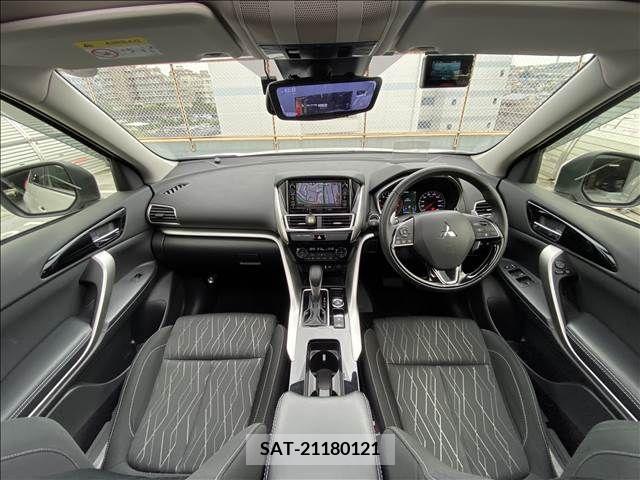 Mitsubishi ECLIPSE CROSS 2020-07 303760-1