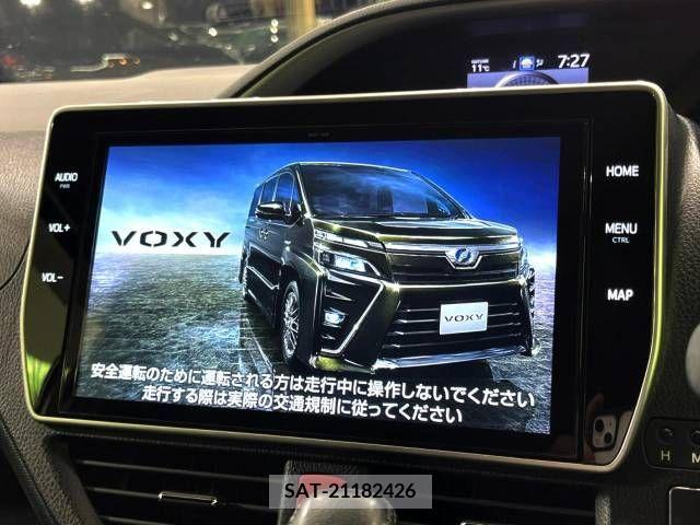 Toyota VOXY 2019-06 221056-2
