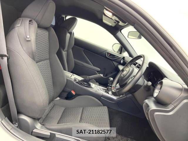 Toyota 86 2022-03 342889-9