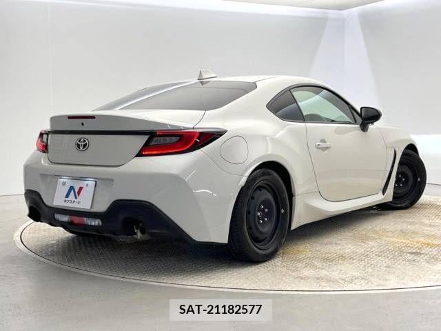 Toyota 86 2022-03 342889-17
