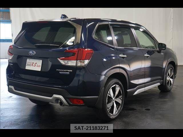 Subaru FORESTER 2019-08 390973-8