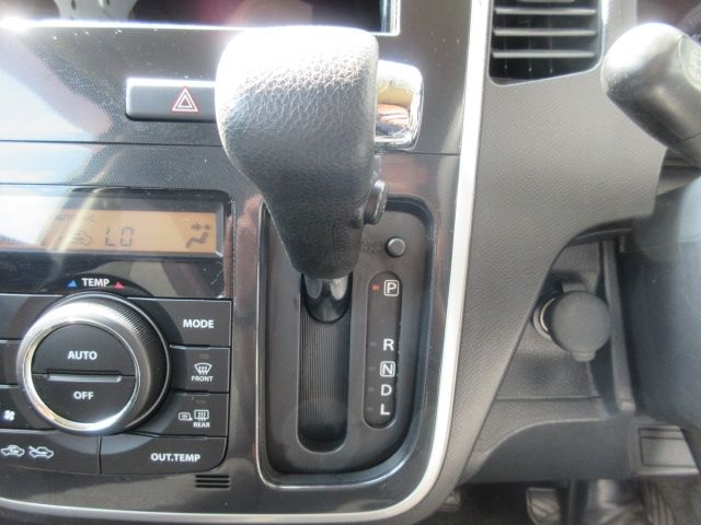 Suzuki WAGON R 2012-05 6295-13