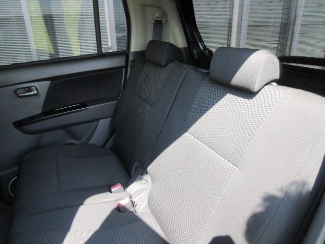 Suzuki WAGON R 2012-05 6295-5