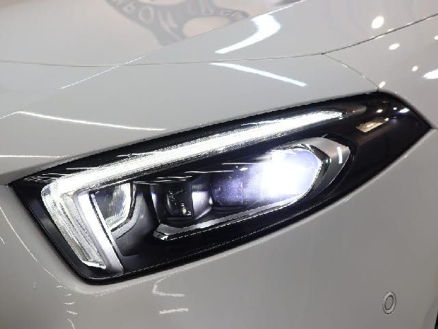 Mercedes Benz A-CLASS 2018-12 192702-19