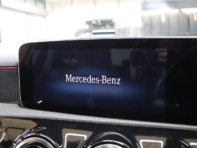 Mercedes Benz A-CLASS 2018-12 192702-9