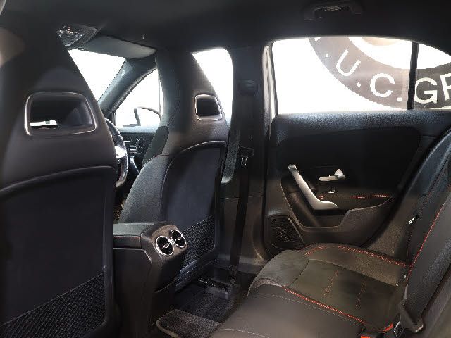 Mercedes Benz A-CLASS 2018-12 192702-3