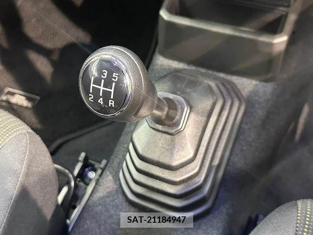 Suzuki JIMNY SIERRA 2022-02 306356-11
