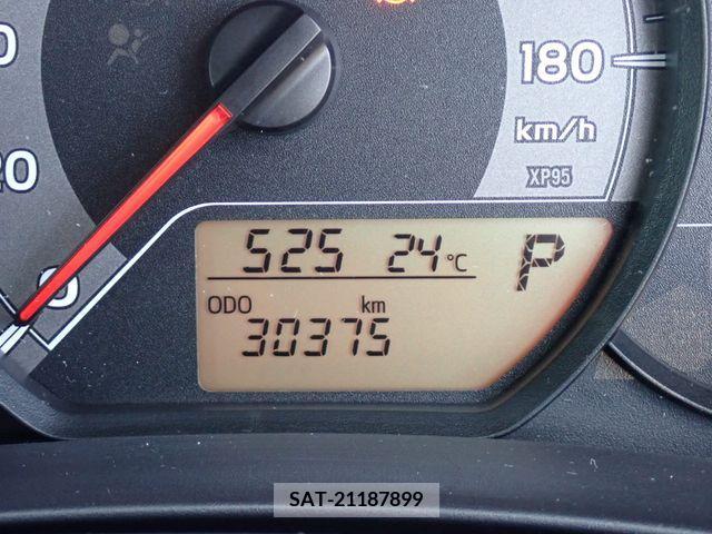 Toyota VITZ 2017-05 370133-11