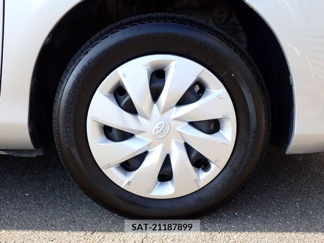 Toyota VITZ 2017-05 370133-20