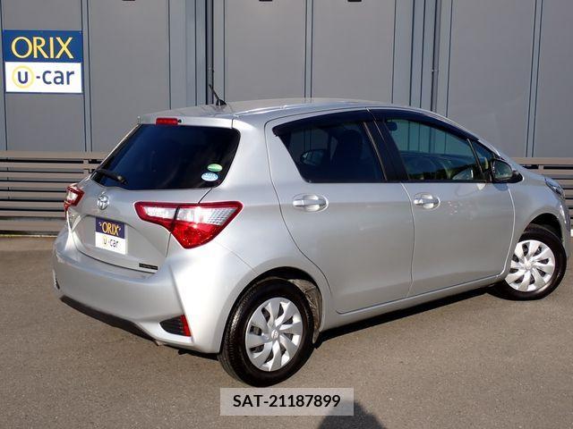 Toyota VITZ 2017-05 370133-2