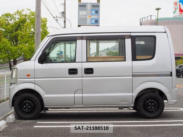 Suzuki EVERY 2009-05 297425-8
