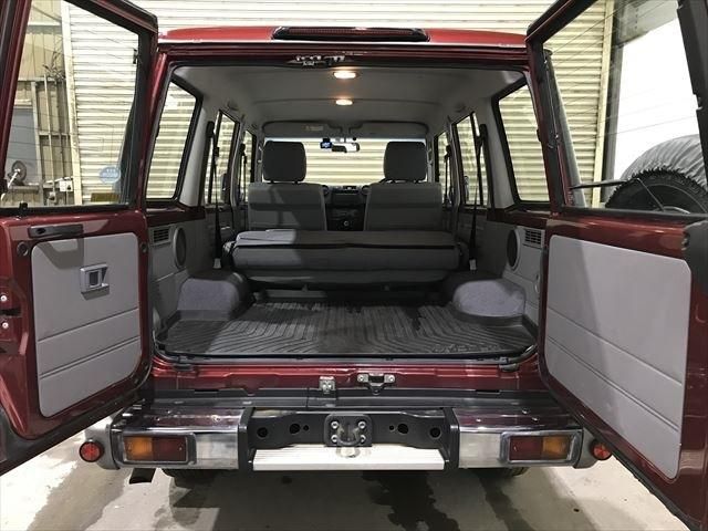 Toyota LAND CRUISER 2014-09 91-27
