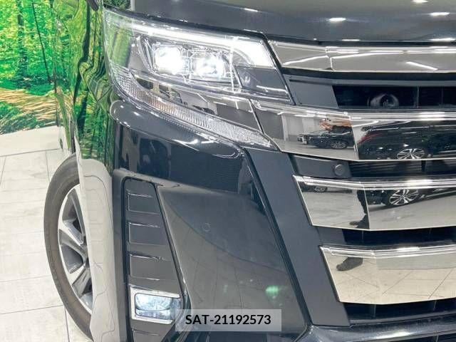 Toyota NOAH 2020-10 213678-13