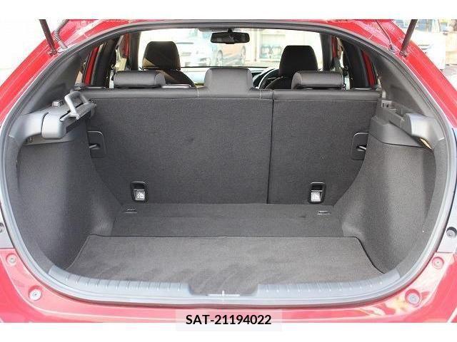 Honda CIVIC 2018-11 323096-14