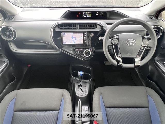 Toyota AQUA 2017-06 292108-18