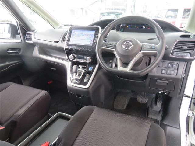Nissan SERENA 2018-11 183286-8