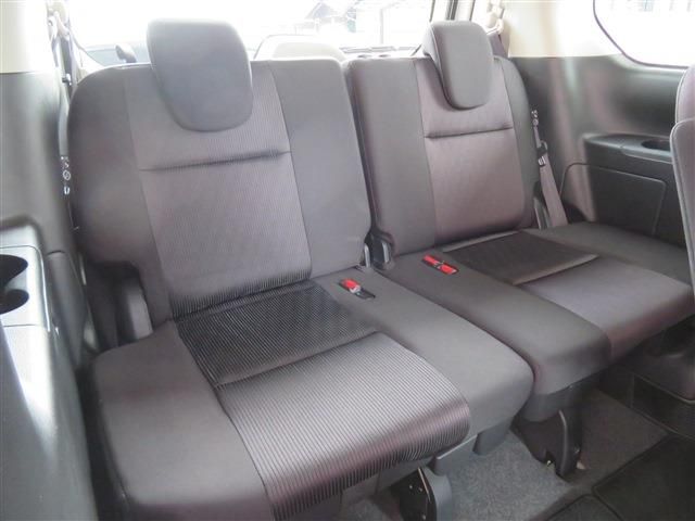 Nissan SERENA 2018-11 183286-11