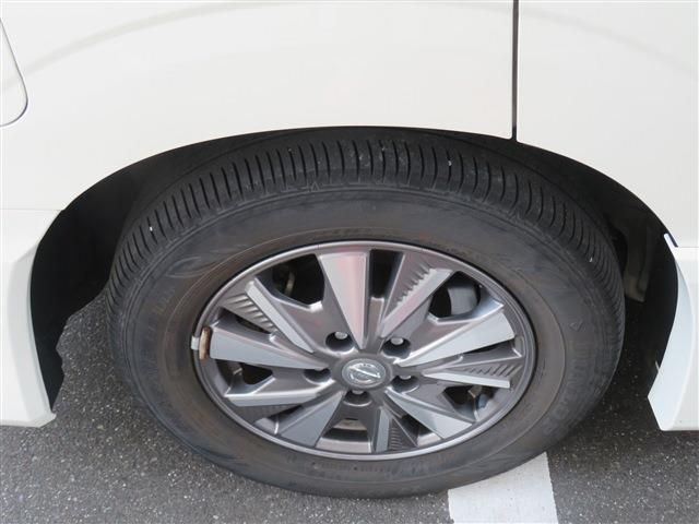 Nissan SERENA 2018-11 183286-7