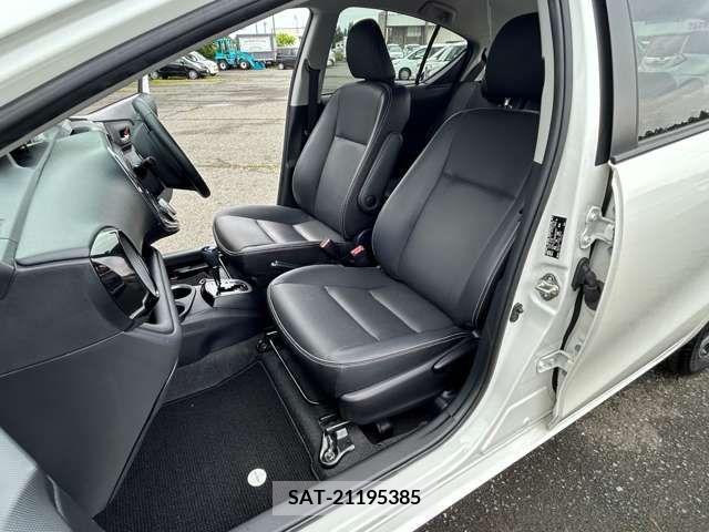 Toyota AQUA 2024-06 378906-19
