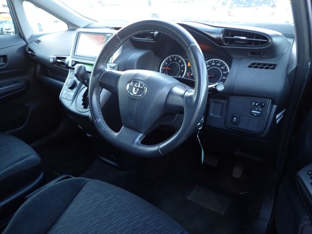 Toyota WISH 2010-11 183155-9