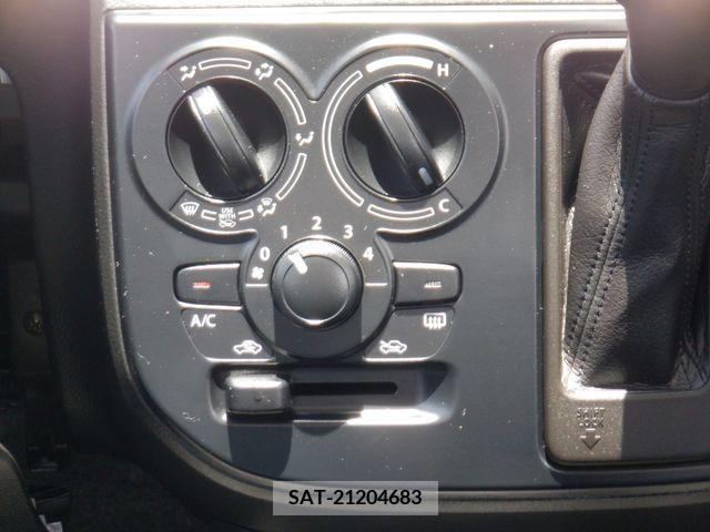 Suzuki ALTO 2017-02 327451-16