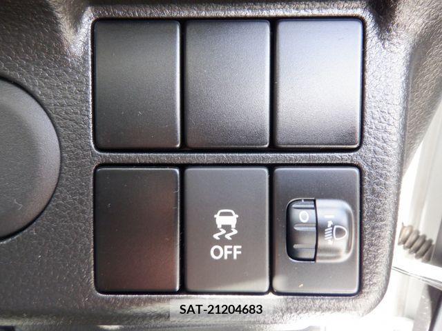 Suzuki ALTO 2017-02 327451-19